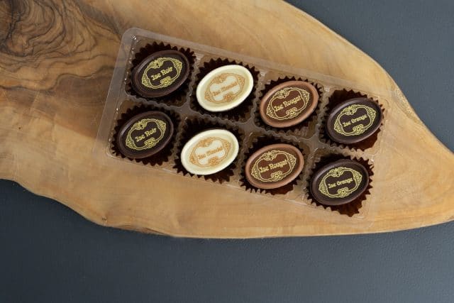 8 Ise Pralinen Gemischt Ohne Alkohol - Die Ise Schokoladenmanufaktur